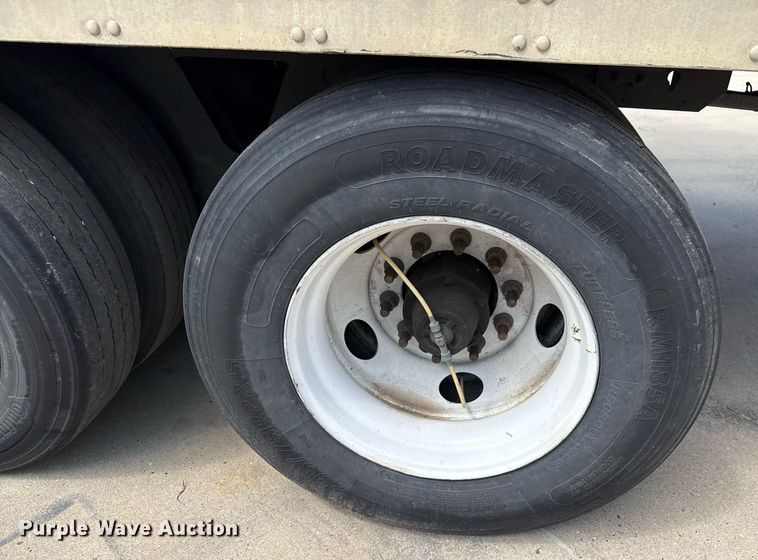 image for item DX5561 2014 Vanguard VXP dry van trailer