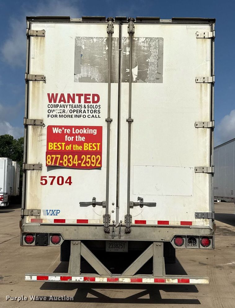 image for item DX5562 2014 Vanguard VXP dry van trailer