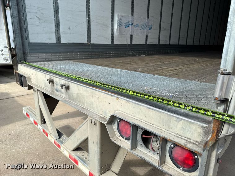 image for item DX5562 2014 Vanguard VXP dry van trailer