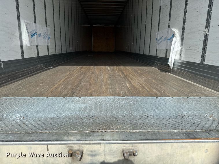image for item DX5562 2014 Vanguard VXP dry van trailer