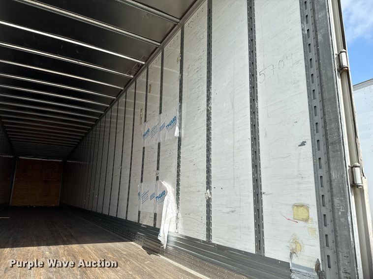 image for item DX5562 2014 Vanguard VXP dry van trailer