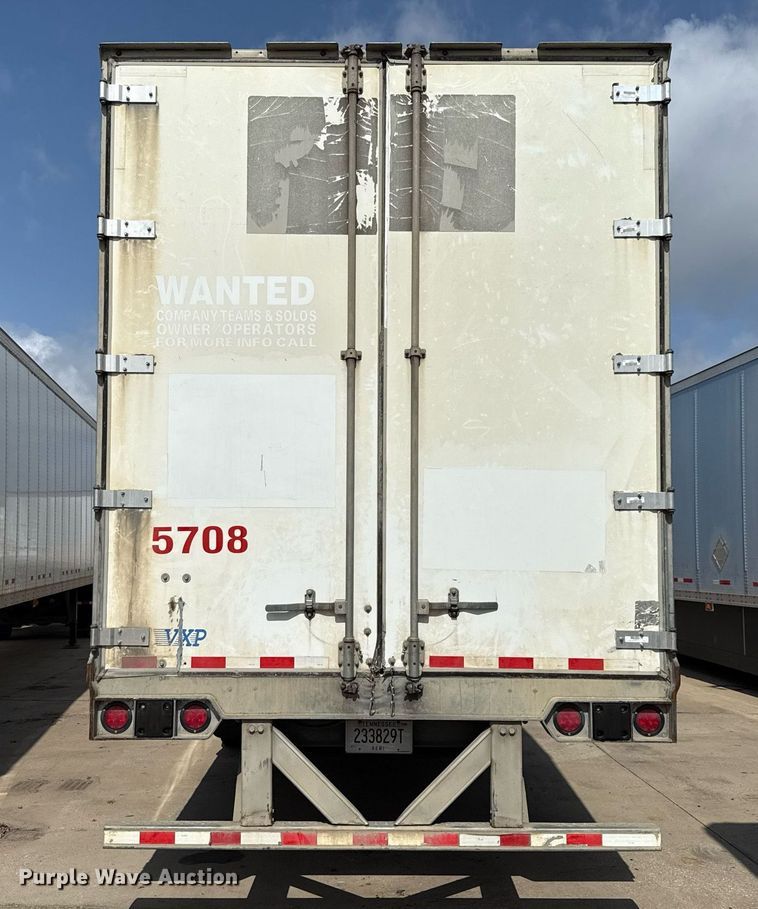 image for item DX5563 2014 Vanguard VXP dry van trailer