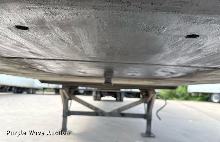 image for item DX5566 2014 Vanguard VXP dry van trailer