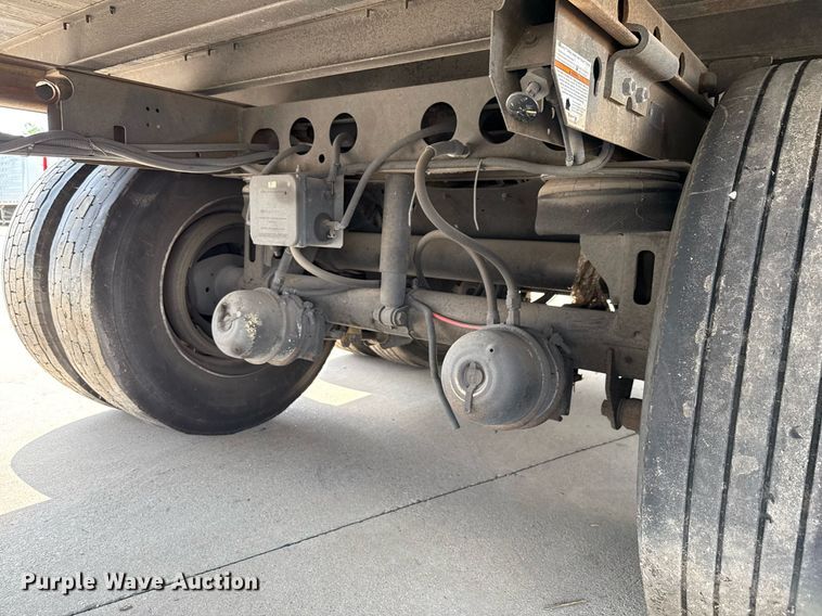 image for item DX5566 2014 Vanguard VXP dry van trailer