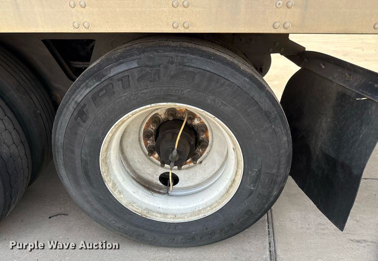 image for item DX5566 2014 Vanguard VXP dry van trailer