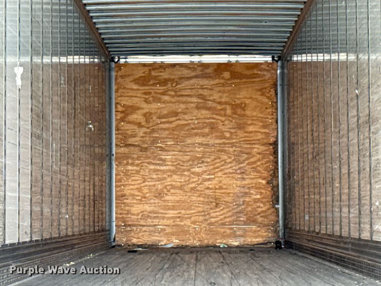 image for item DX5567 2014 Vanguard VXP dry van trailer