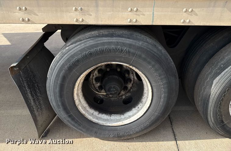 image for item DX5567 2014 Vanguard VXP dry van trailer