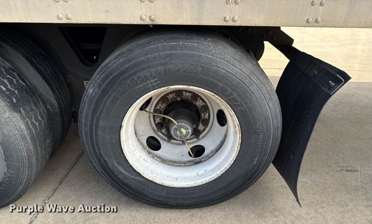 image for item DX5567 2014 Vanguard VXP dry van trailer