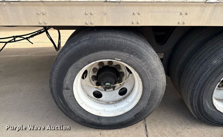 image for item DX5567 2014 Vanguard VXP dry van trailer