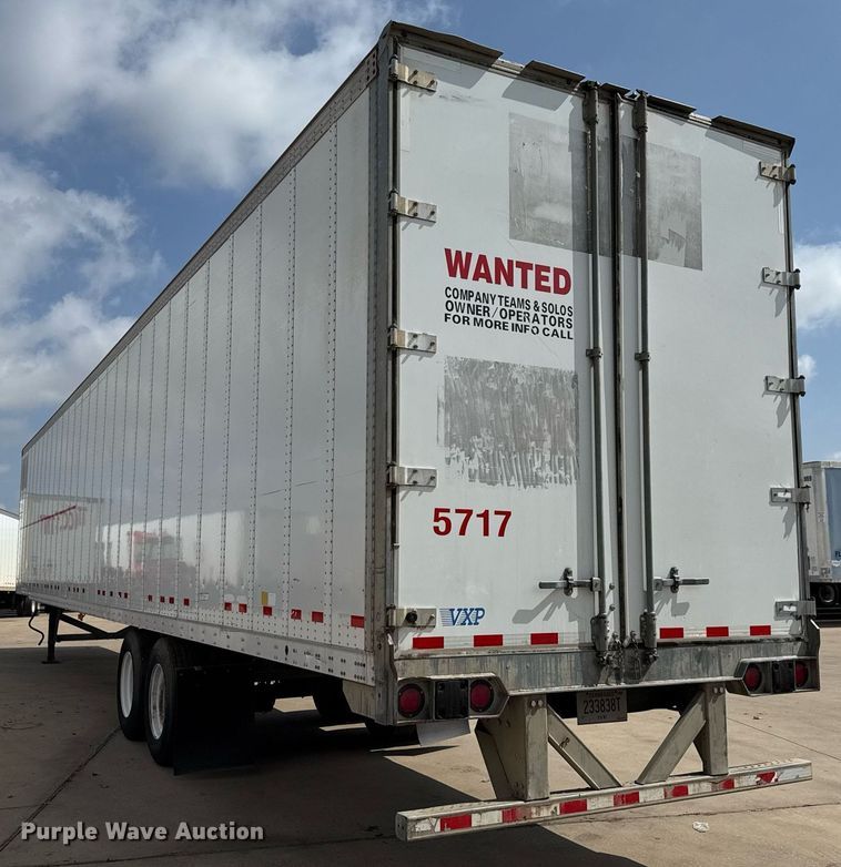 image for item DX5568 2014 Vanguard VXP dry van trailer
