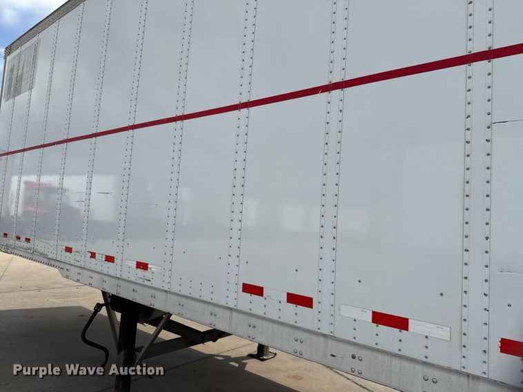 image for item DX5568 2014 Vanguard VXP dry van trailer