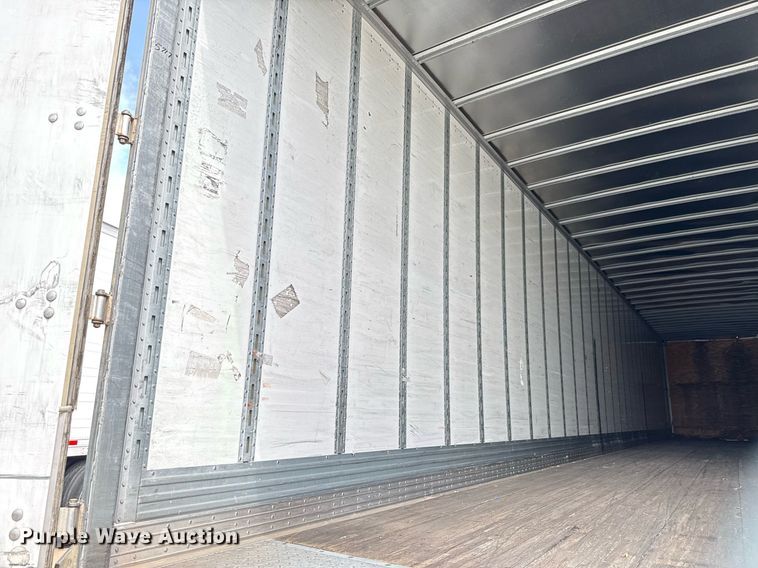 image for item DX5568 2014 Vanguard VXP dry van trailer