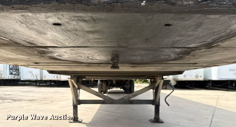 image for item DX5569 2014 Vanguard VXP dry van trailer