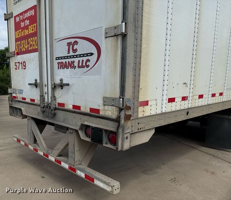 image for item DX5569 2014 Vanguard VXP dry van trailer