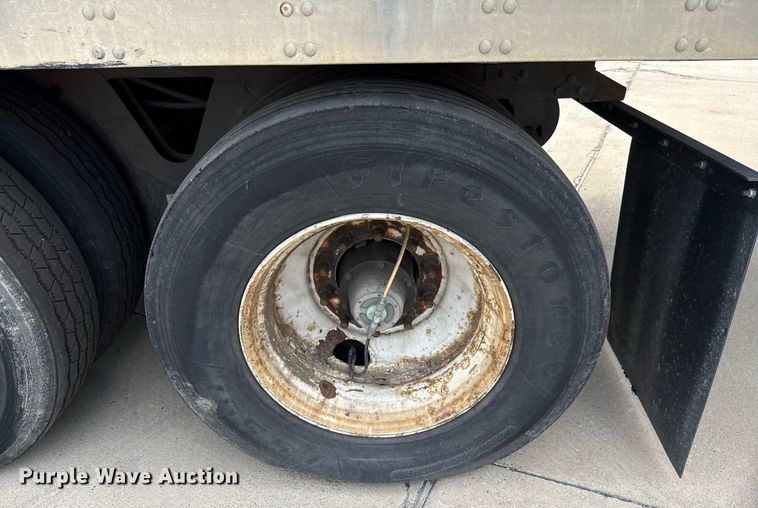 image for item DX5569 2014 Vanguard VXP dry van trailer