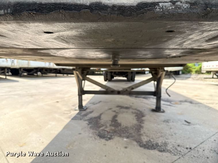 image for item DX5570 2014 Vanguard VXP dry van trailer