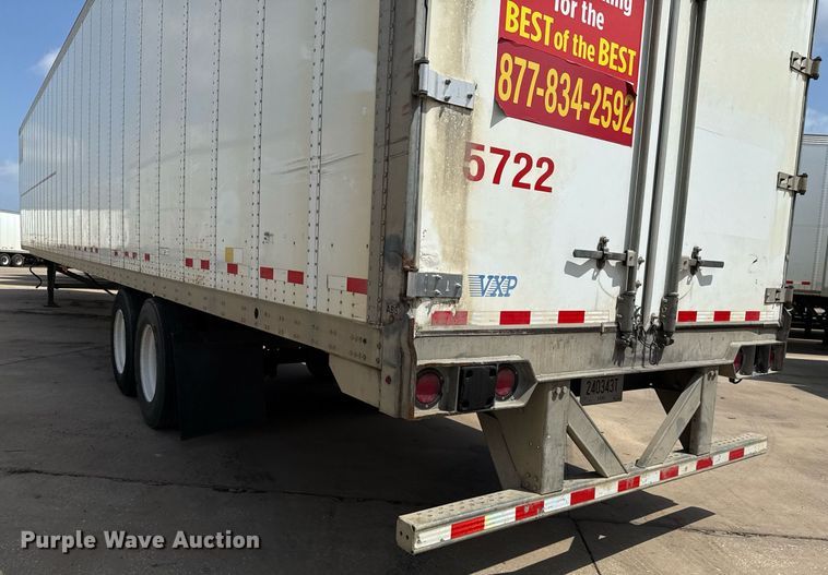 image for item DX5570 2014 Vanguard VXP dry van trailer