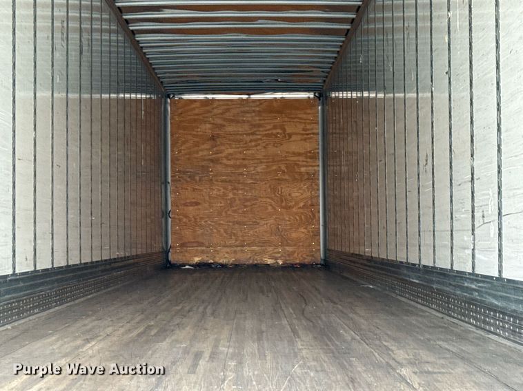 image for item DX5570 2014 Vanguard VXP dry van trailer