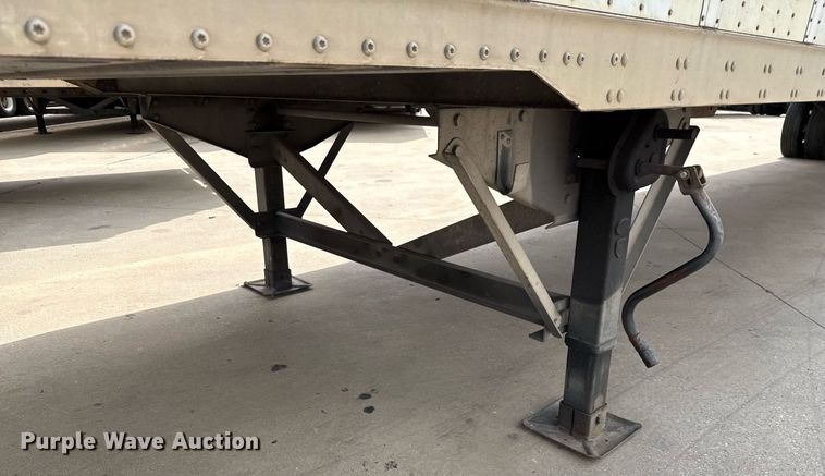 image for item DX5571 2014 Vanguard VXP dry van trailer