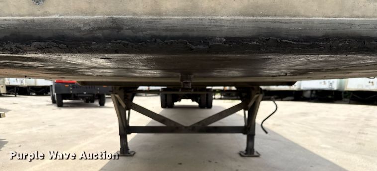 image for item DX5571 2014 Vanguard VXP dry van trailer