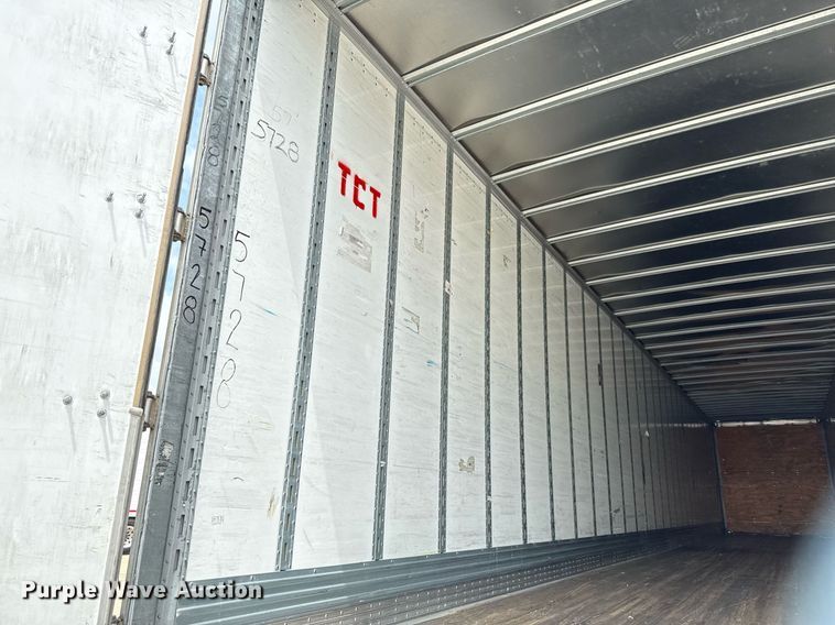 image for item DX5571 2014 Vanguard VXP dry van trailer