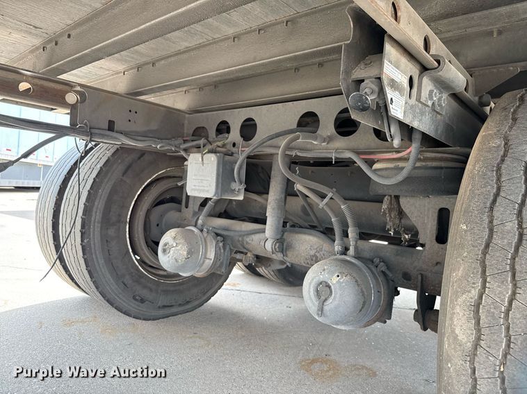 image for item DX5571 2014 Vanguard VXP dry van trailer