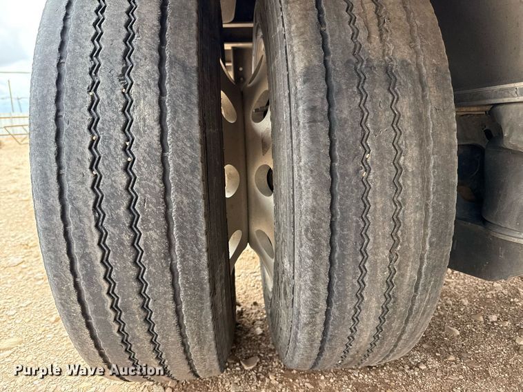 image for item DX5585 2018 Wilson AD-1080 drop deck trailer