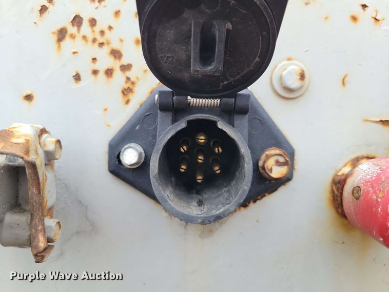 image for item DX7080 1995 Great Dane GPASFK-248 flatbed trailer