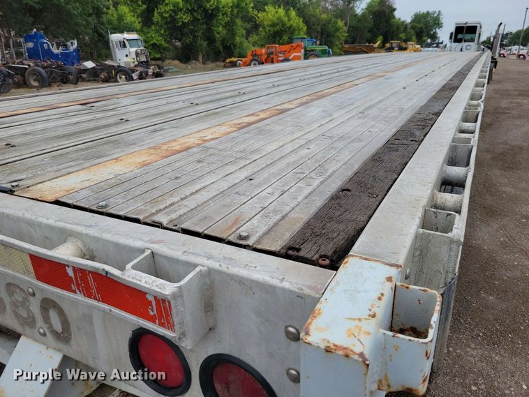 image for item DX7080 1995 Great Dane GPASFK-248 flatbed trailer