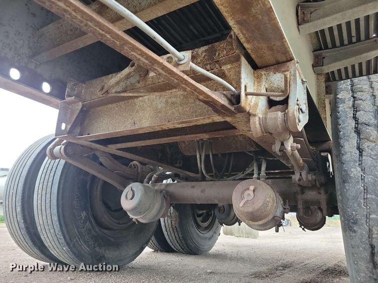 image for item DX7080 1995 Great Dane GPASFK-248 flatbed trailer