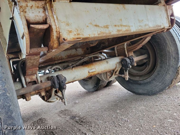 image for item DX7080 1995 Great Dane GPASFK-248 flatbed trailer