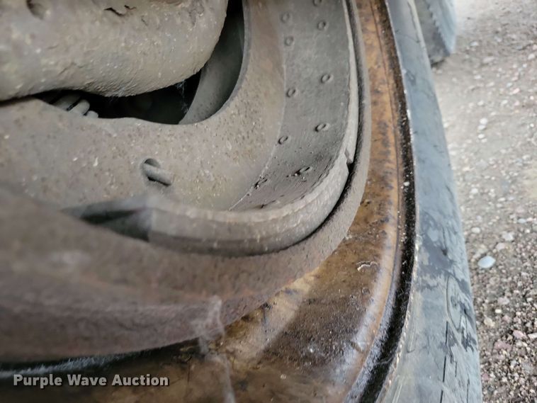 image for item DX7080 1995 Great Dane GPASFK-248 flatbed trailer