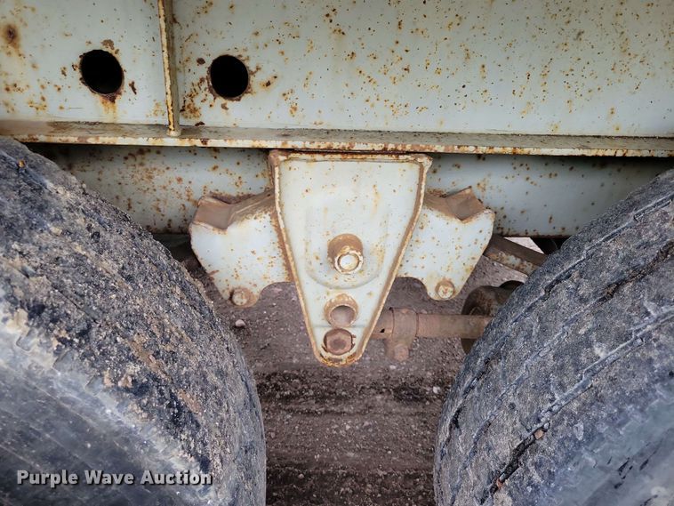 image for item DX7080 1995 Great Dane GPASFK-248 flatbed trailer