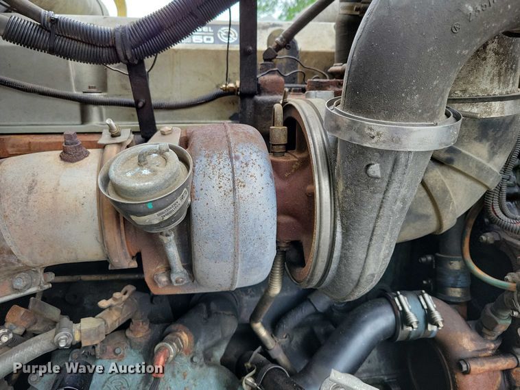 image for item DX7104 1999 Kenworth  W900L semi truck