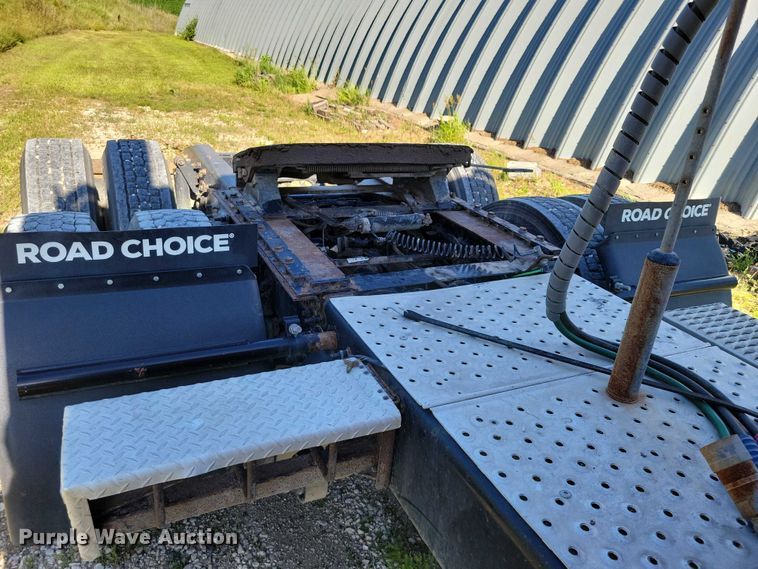 image for item DX7117 2016 Freightliner Cascadia semi truck