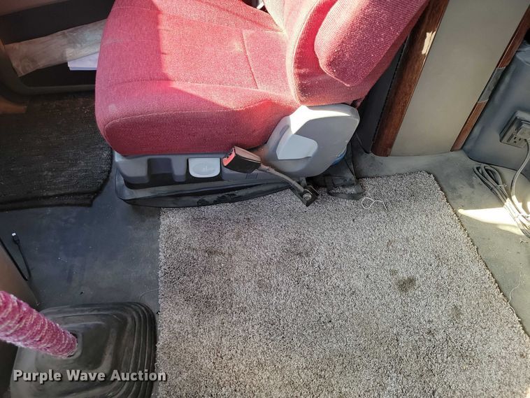 image for item DX7117 2016 Freightliner Cascadia semi truck