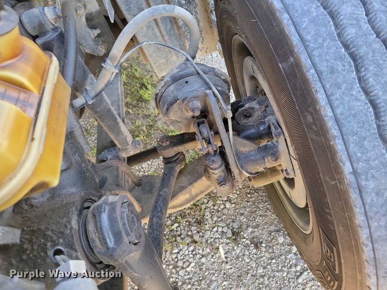 image for item DX7117 2016 Freightliner Cascadia semi truck