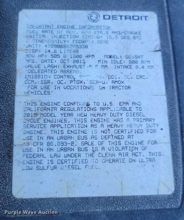 image for item DX7117 2016 Freightliner Cascadia semi truck