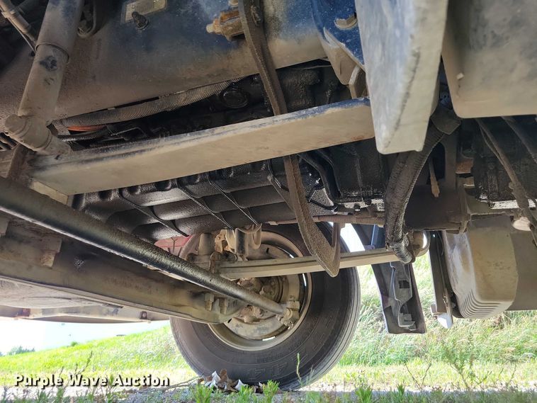 image for item DX7117 2016 Freightliner Cascadia semi truck