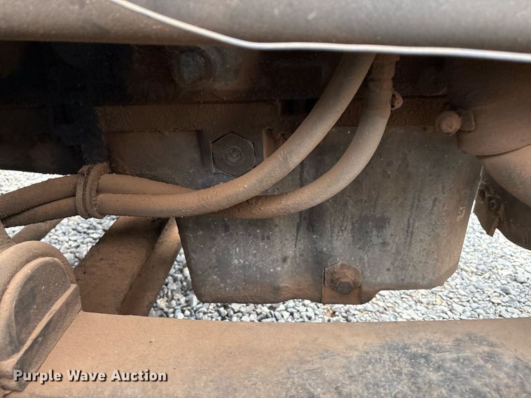 image for item DX7992 1994 Freightliner FLD semi truck