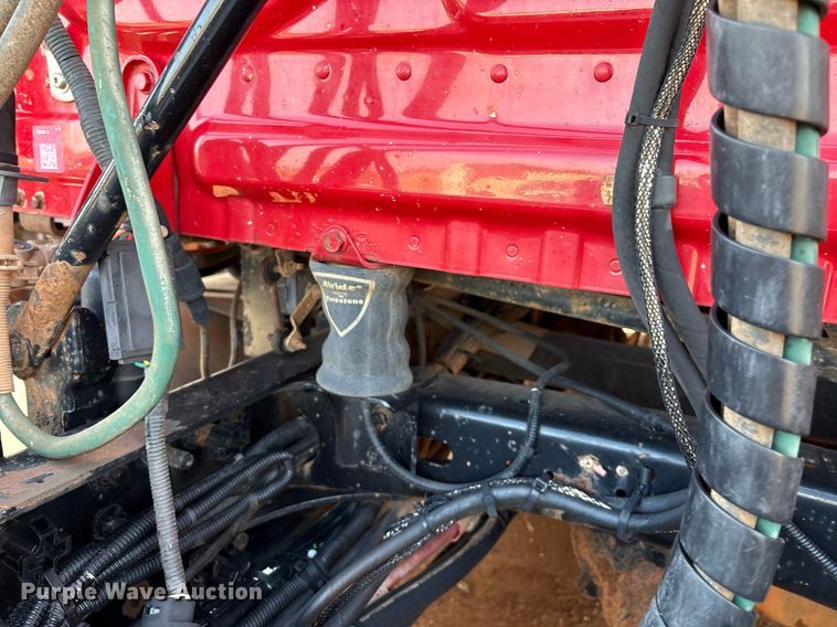 image for item DX7993 2009 Freightliner Cascadia semi truck