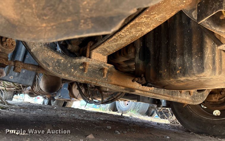 image for item DX7993 2009 Freightliner Cascadia semi truck