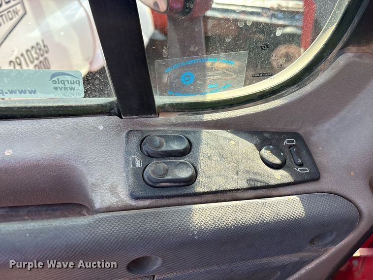 image for item DX7993 2009 Freightliner Cascadia semi truck