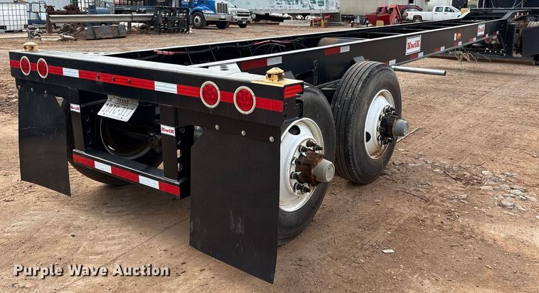 image for item DX7999 2021 Kwik Equipment 40GN2LA-HD-PW-QFS R01 container trailer