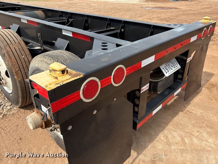 image for item DX7999 2021 Kwik Equipment 40GN2LA-HD-PW-QFS R01 container trailer