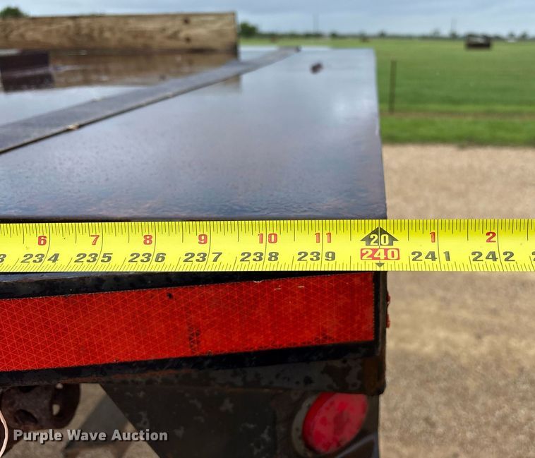 image for item DY0654 2001 International 4700 dump flatbed truck