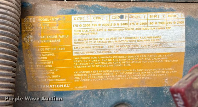 image for item DY0654 2001 International 4700 dump flatbed truck