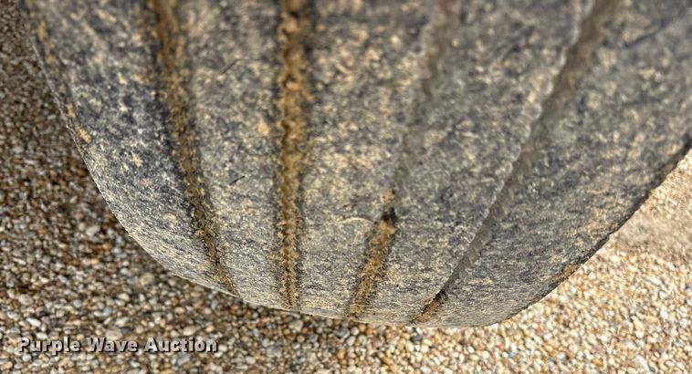 image for item DY0654 2001 International 4700 dump flatbed truck