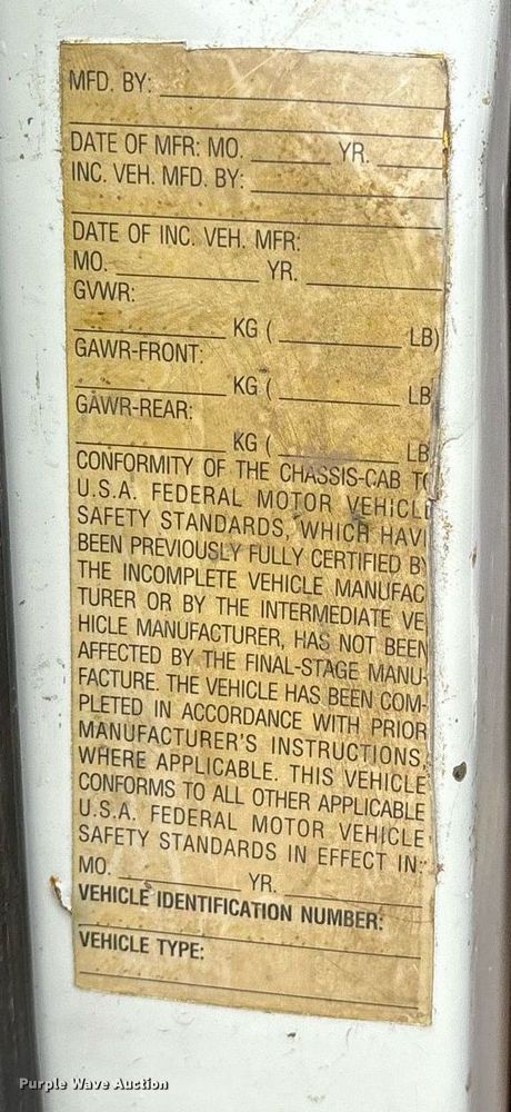 image for item DY0654 2001 International 4700 dump flatbed truck