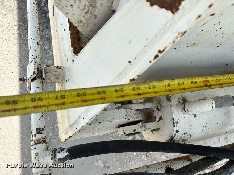 image for item DY0698 2000 Red River BD237 bottom dump trailer